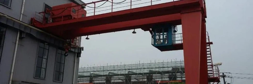 Double-girder-semi-gantry-crane Double-girder-semi-gantry-crane
